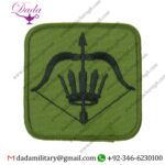 RAF REGIMENT - 27 SQUADRON - LARGE CROWN ON BOW & ARROW EMBROIDERED AIR FORCE BADGE